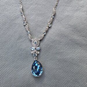 Vintage Givenchy Blue Silver Pendant Necklace Y Pear Shaped Rhinestone
